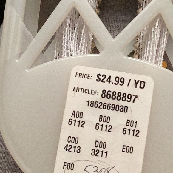 Sequins trim, see pictures for more details     127 - Picture 6 of 6